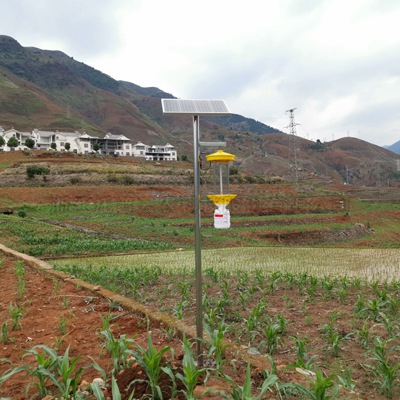 頻振式太陽能殺蟲燈PSC3-1