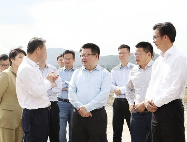 省農業農村廳黨組書記、廳長王通林赴餘杭調研高標準農田項目