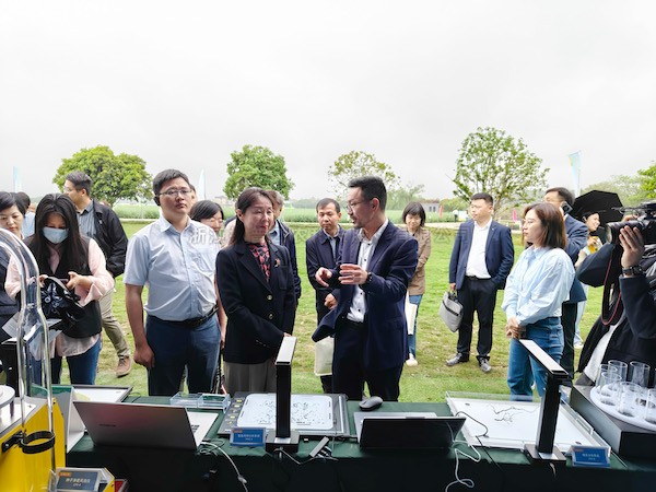 全國品種登記技術培訓班暨油菜品種現場觀摩舉辦，成人看片网站助力發展種業新質生產力