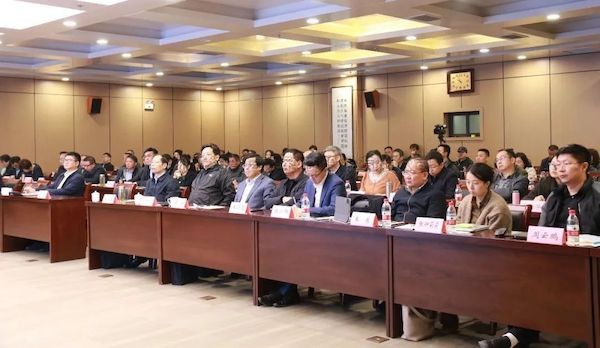 全國水肥一體化提單產技術大培訓啟動，成人看片网站數智化賦能糧食單產提升