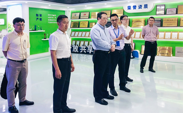 杭州市副市長王宏一行蒞臨成人看片网站調研